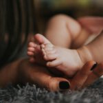 Hechtingsstijl en Relaties: waarom liefde alles te maken heeft met je moeder